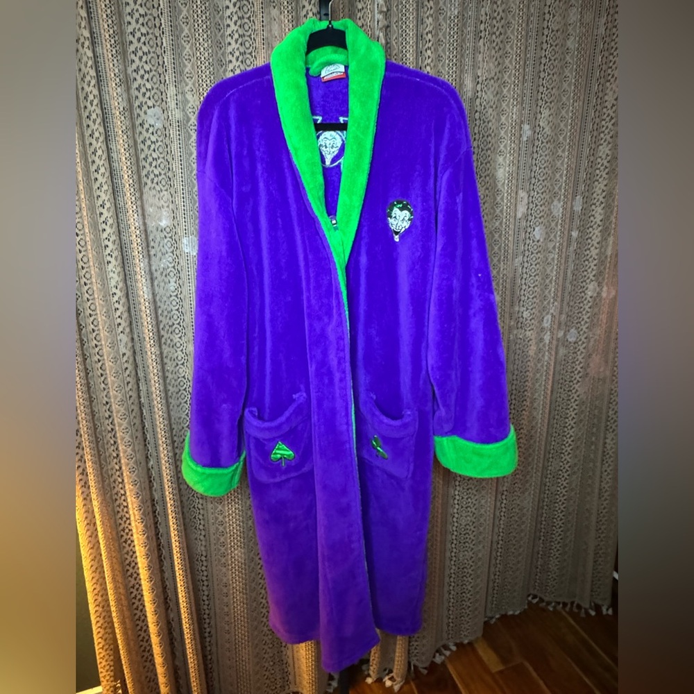 DC Originals Joker Robe